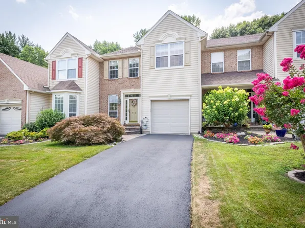 515 Southhampton Ln, Wilmington, DE 19808