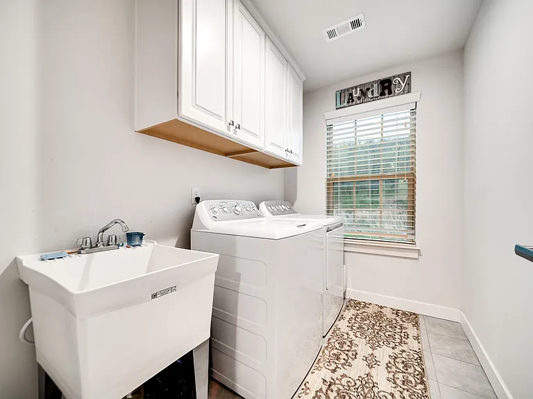 9224 Stepping Stone Dr — Photo 43