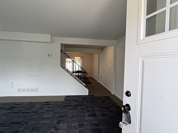 Welcome to 20 Patrick Henry Ct!