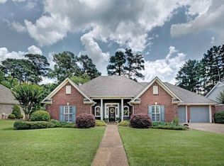 522 Ridge Cir, Brandon, MS 39047