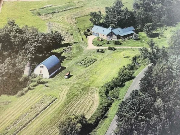 27468 County Rd S, Cazenovia, WI 53924
