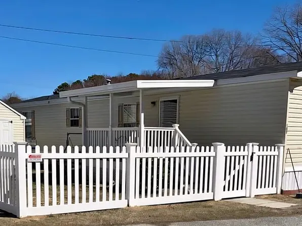 8049 Veterans Hwy, Millersville, MD 21108