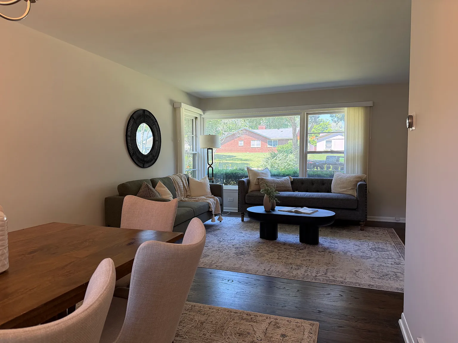3 bed, 1725 sqft, $4,800 — Photo 4