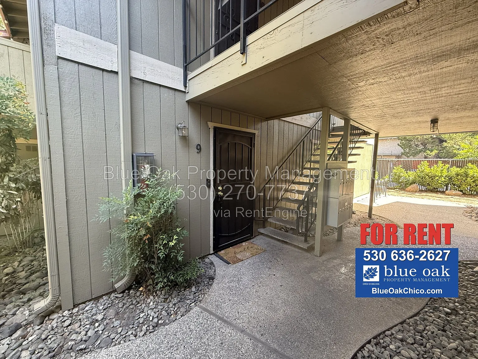 3 bed, 2.0 bath, 960 sqft, $1,550 — Photo 1