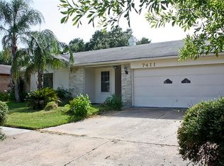7411 Cornwall Bridge Ln, Houston, TX 77041