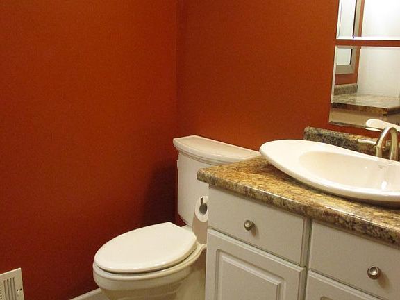 4th image of 38438 Casselberry Ct