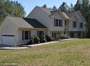 323 Richards Ferry Rd, Fredericksburg, VA 22406