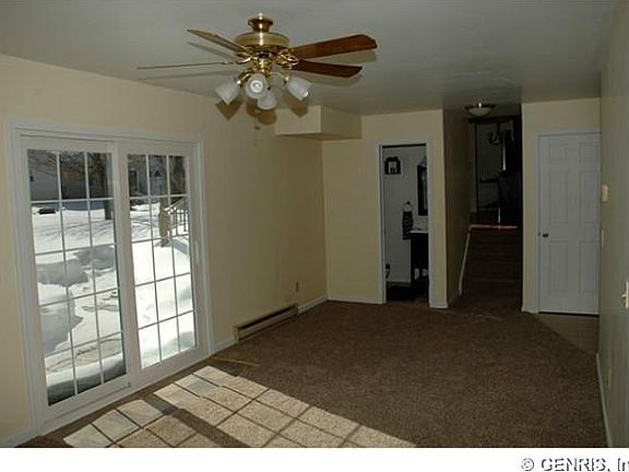 2nd image of 5781 Mountain Ash Dr