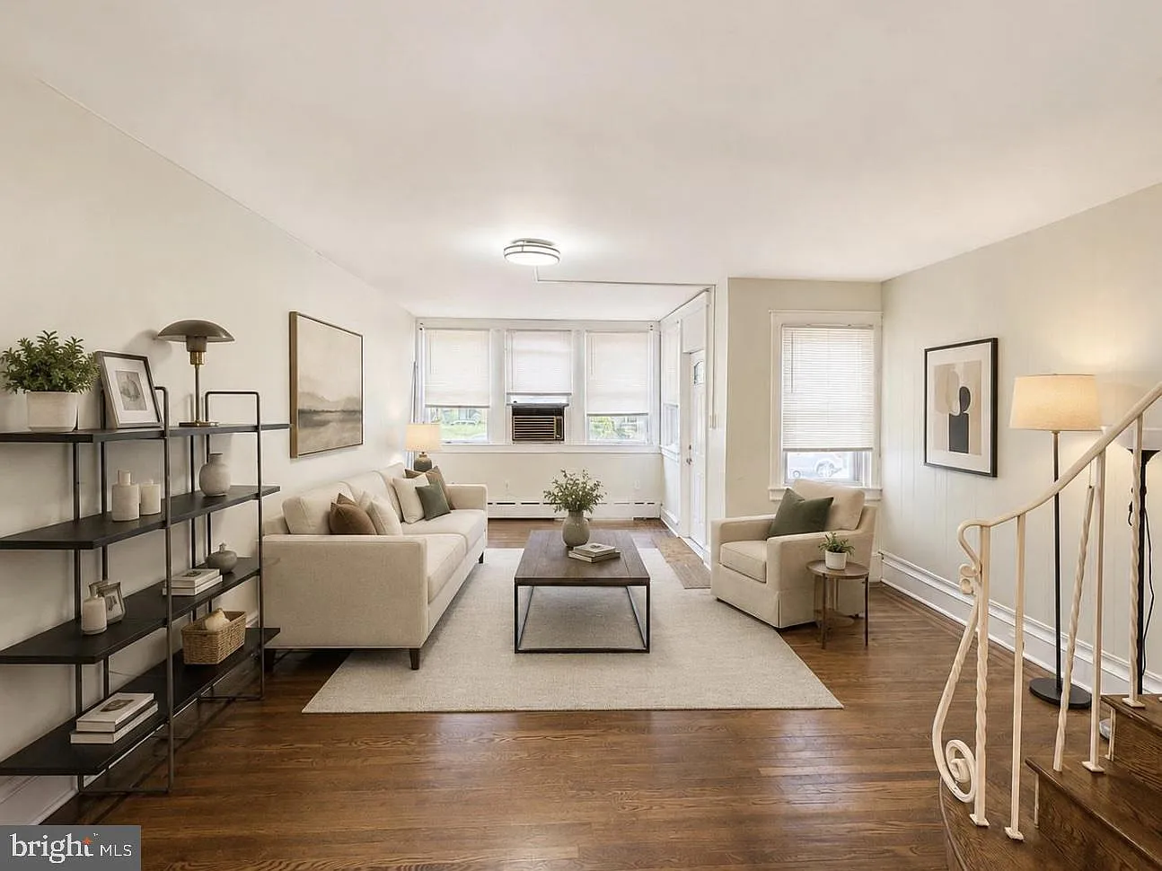 4 bed, 1806 sqft, $2,500 — Photo 2