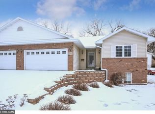 714 5th St W, Hastings, MN 55033