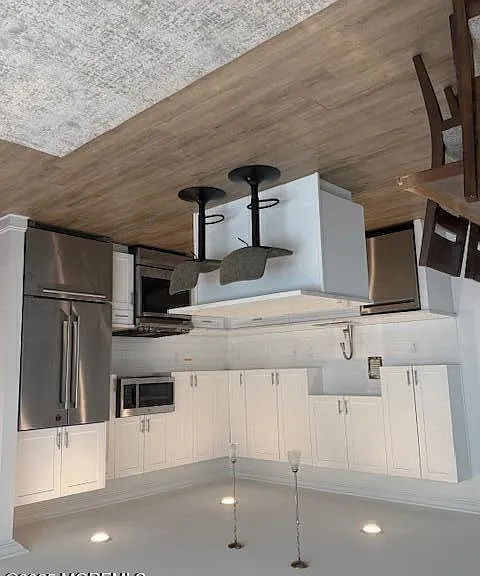 221 Brighton Ave #201 — Photo 2