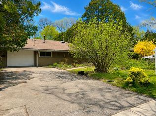 42 Oakley Blvd, Toronto, ON M1P 3P4