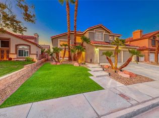 8240 Campana Dr, Las Vegas, NV 89147