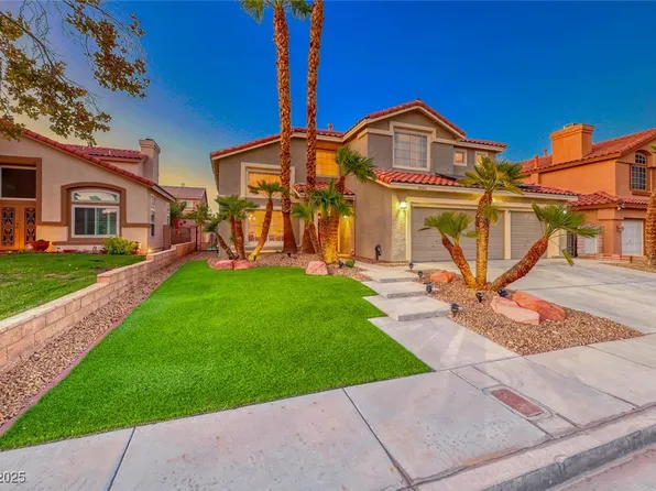 8240 Campana Dr, Las Vegas, NV 89147