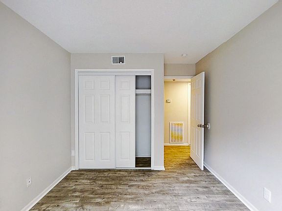 3rd image of 900 E Grand Ave #302