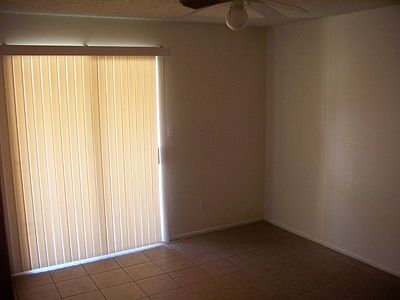 5th image of 133 E Ingram St APT 1