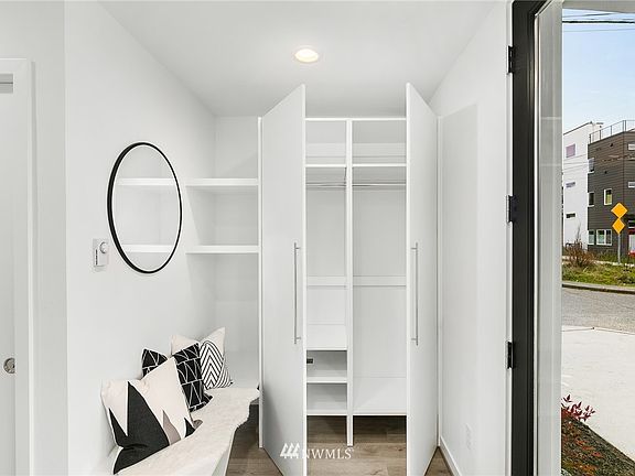 4th image of 604 A NW 77th Street #C