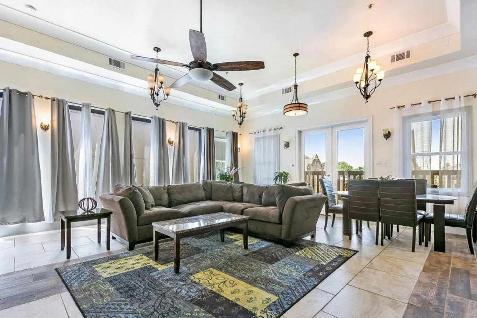 4 bed, 4.0 bath, 3498 sqft, $11,616 — Photo 1