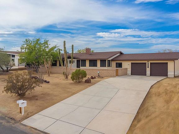 2nd image of 7390 Camarilla Ave