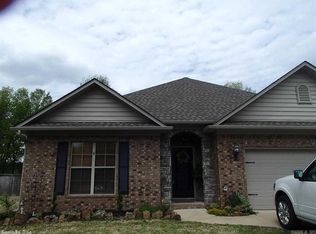 11 Brentwood Dr, Vilonia, AR 72173