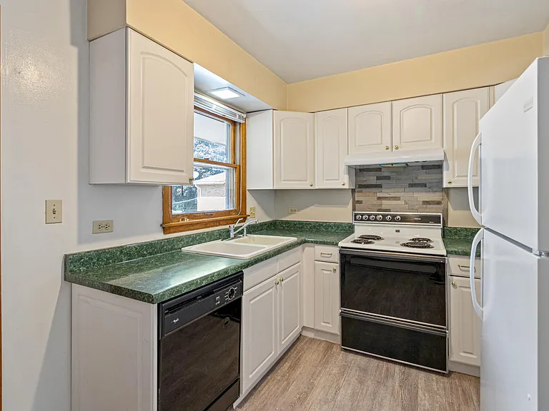 125 N Hayward St — Photo 5