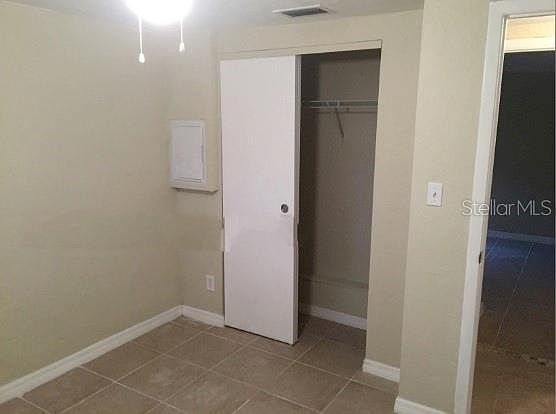3rd image of 1600 Hickory Ave