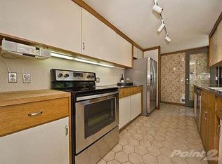 4475 Ford Rd, Ann Arbor, MI 48105