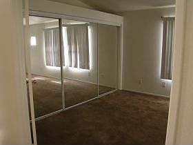 4th image of 2009 Tudor Dr