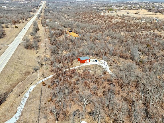 4th image of 8437 S Highway 48