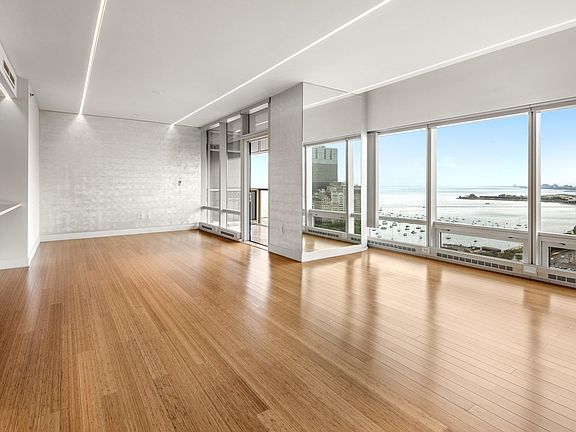 Spectacular 24th floor views