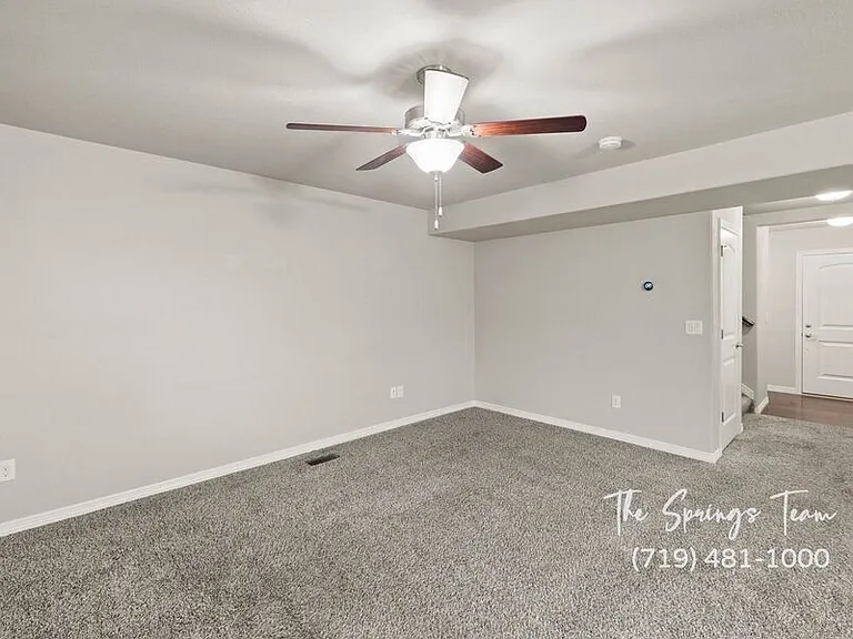 10957 Matta Dr — Photo 9