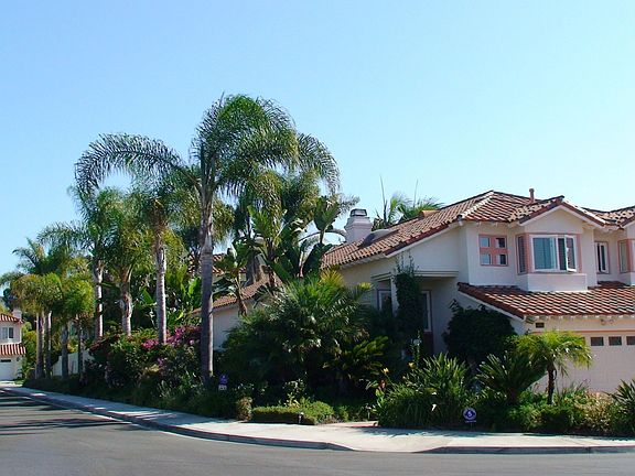 2nd image of 4556 Mercurio St