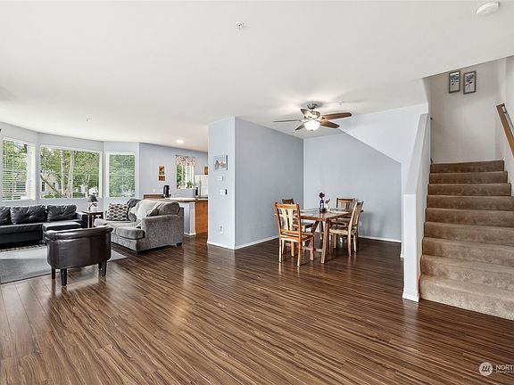 5th image of 2260 Simmons Street #A