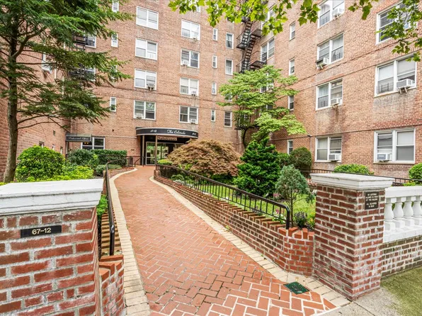 67-12 Yellowston Boulevard image 2 of 18