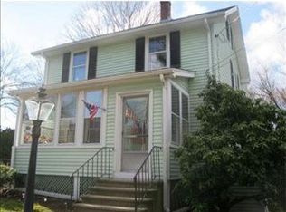 37 Fulton St, Woburn, MA 01801