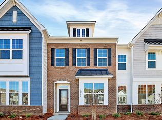 12716 Wandering Brook Dr, Charlotte, NC 28273