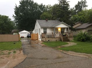 3415 Curwood St, Waterford, MI 48329