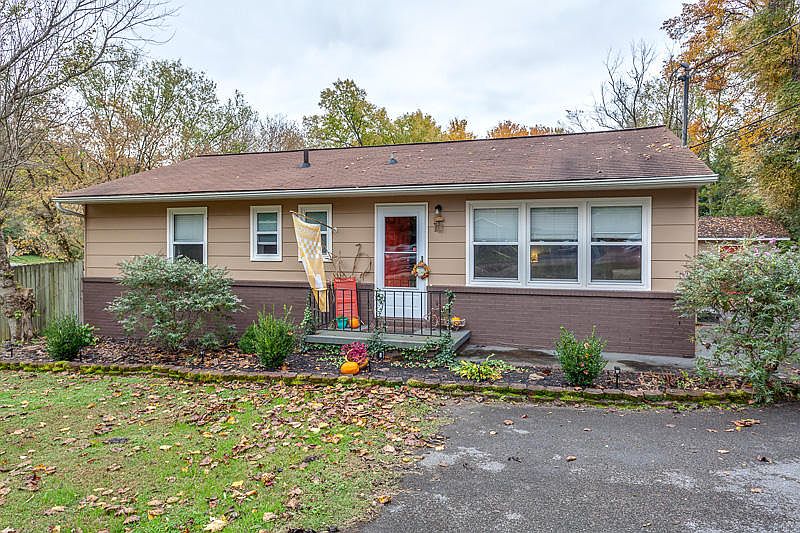 1st image of 5781 Goldenrod Cir