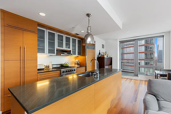 Rented by Corcoran | media 11