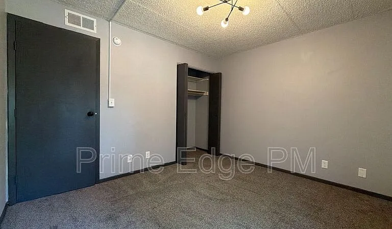 2343 B St #9 — Photo 20