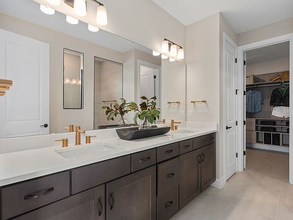 Relax in the Owner s Bath