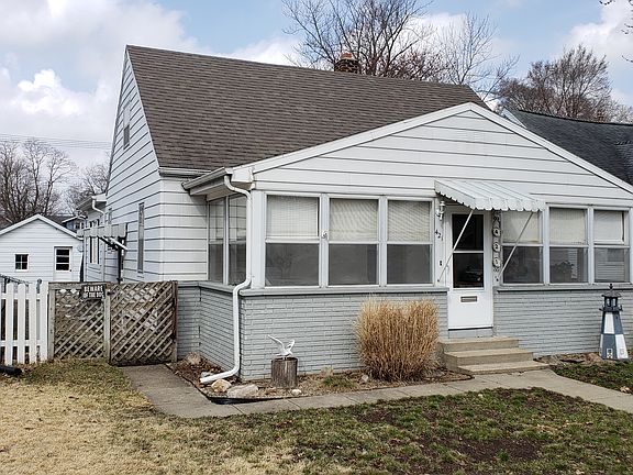 2nd image of 421 N Wenger Ave