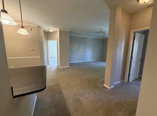 12913 Tradd St APT 2B, Carmel, IN 46032