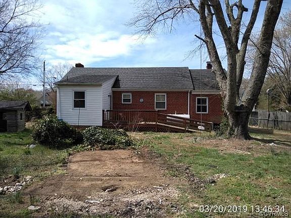 2nd image of 2525 Clearfield St