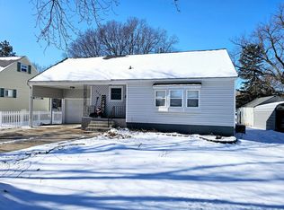 213 N 13th St, Montevideo, MN 56265