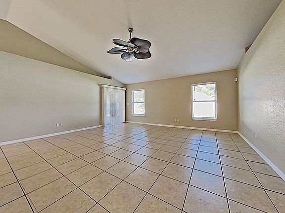 4th image of 4842 Zion Dr
