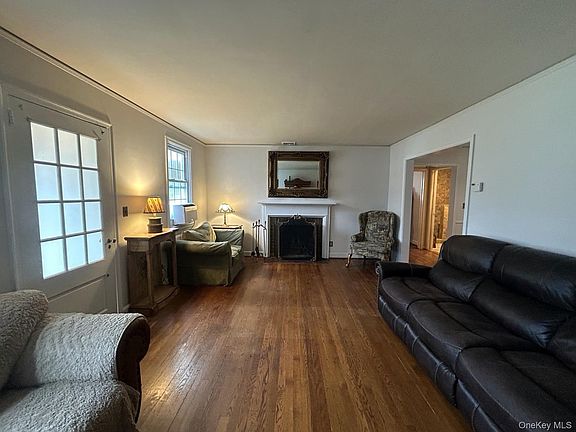 3rd image of 2 RUTH Place