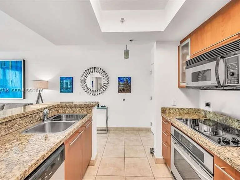 110 Washington Ave #CU-2310 — Photo 7