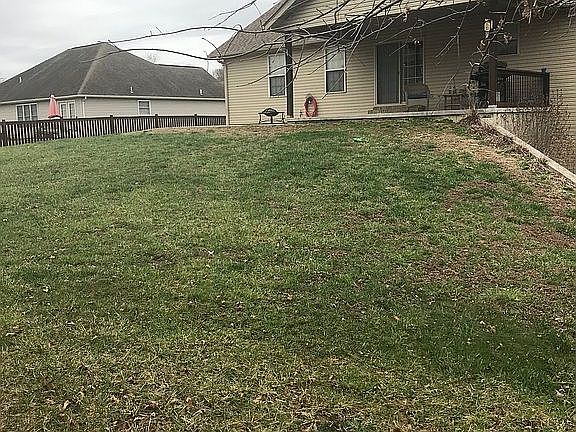 4th image of 250 Oak Creek Dr