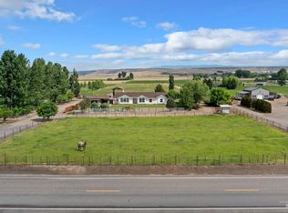 9788 Highway 78, Hammett, ID 83627